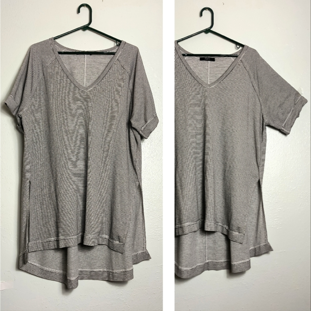 💥LAST CHANCE 3/$35 Jupee Striped Knit Tunic Top Women's XL Grey Black